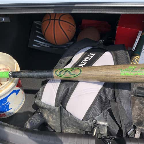 Rawlings Velo R271AV Wood 32.5/29.5 Bat