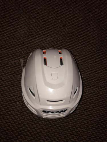 White Used Medium CCM Tacks 710 Helmet