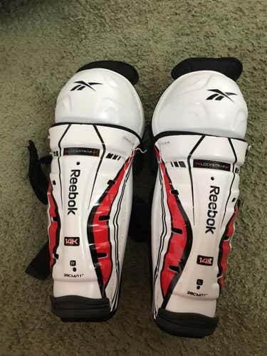 New Reebok 14K  Shin Pads