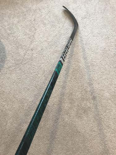 Bauer 2S Pro RH / P28 / 87 Flex / Pro Stock