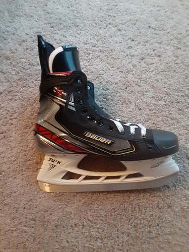 Senior New Bauer Vapor 2X Pro Hockey Skates Wide Width Pro Stock Size 10.5