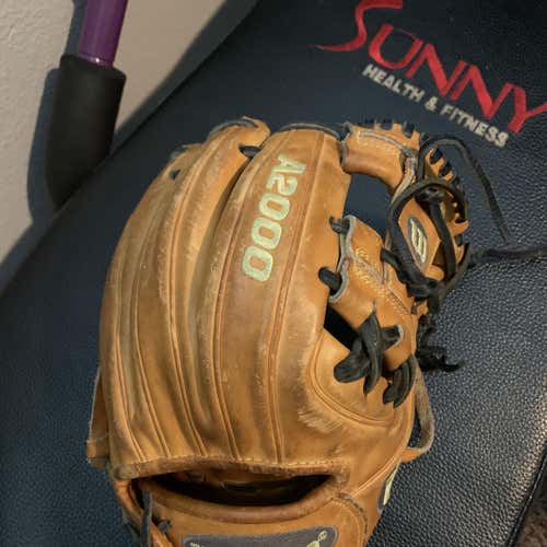 Used Infield A2000 11.5" Baseball Glove