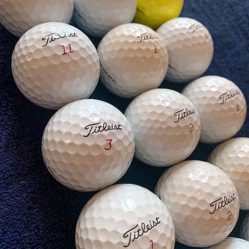 24 TITLEIST PROV1X