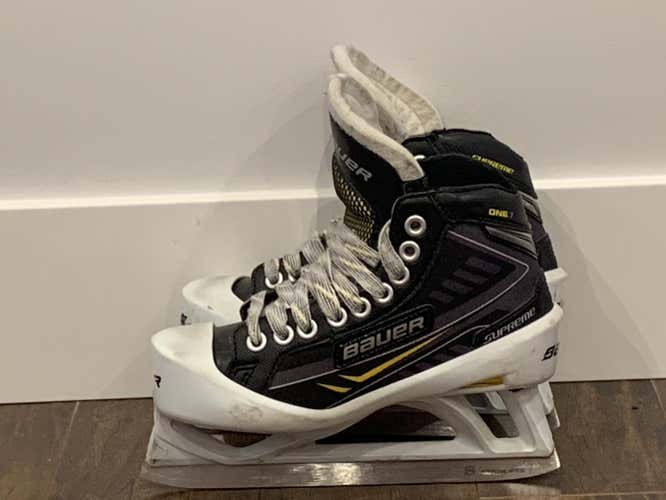 Junior Used Bauer Supreme One.7 Goalie Skates Regular Width Size 1
