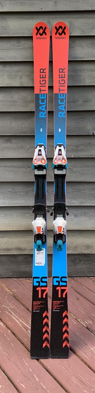 Used 171cm Training 2017 Volkl Racing Racetiger GS Skis With