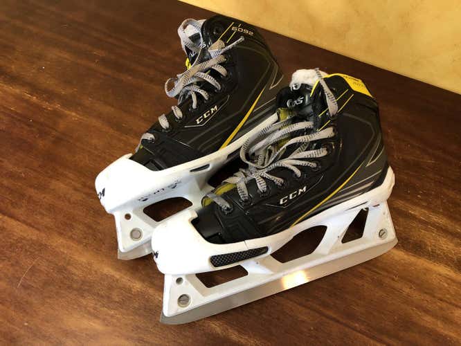 CCM Tacks 6092 Hockey Goalie Skates, Size 5, D Width, Junior, Used