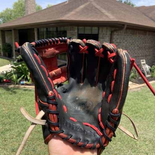 Black Used Infield A2000 11.5" Baseball Glove