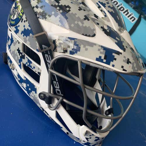 Cascade CS-R Youth Helmet Lacrosse !!!