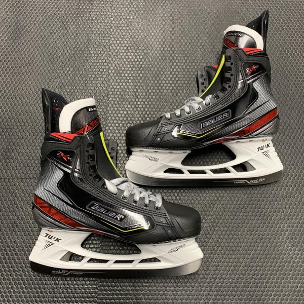 New Bauer Vapor 2X Pro Extra Wide Width Size 9.5 Hockey Skates