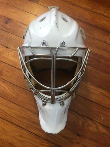 White Used Bauer Profile 950 Goalie Mask