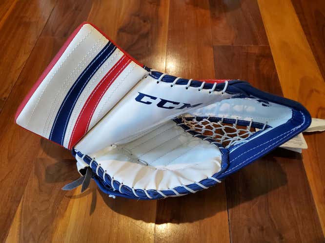 White Senior New CCM Regular extreme flex 400