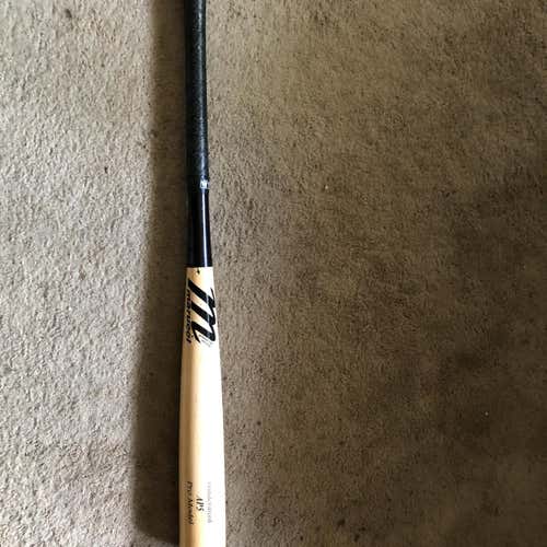 Used Wood AP5 33" Bat