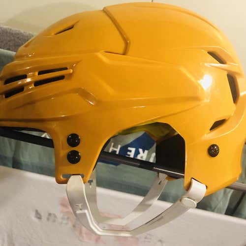 Yellow Used Medium Bauer IMS 9.0  Helmet