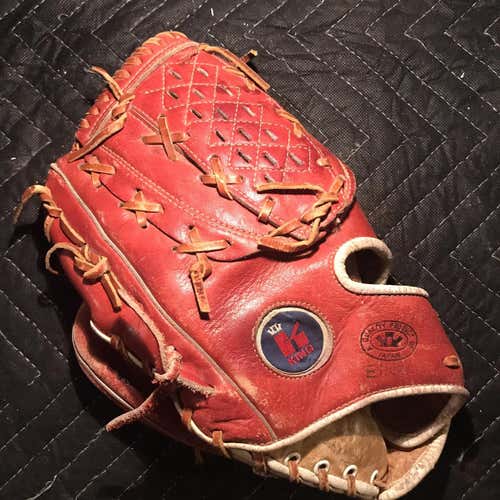 Very Rare VINTAGE Red Used Outfield King Law-Back Model 11" Baseball Glove