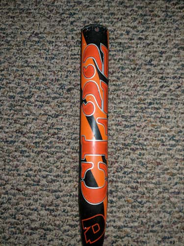 Used DeMarini Composite CL22 Bat 34"