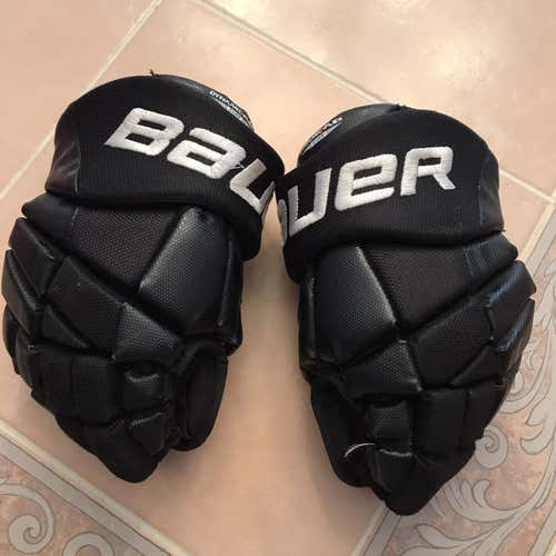 Black Used Bauer Vapor X 11" Gloves