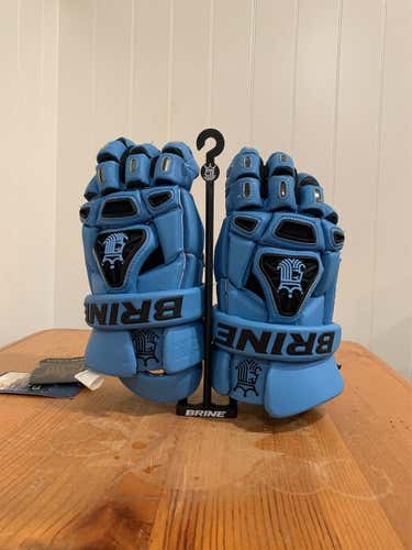 New Brine King IV 12" Gloves Baby Blue