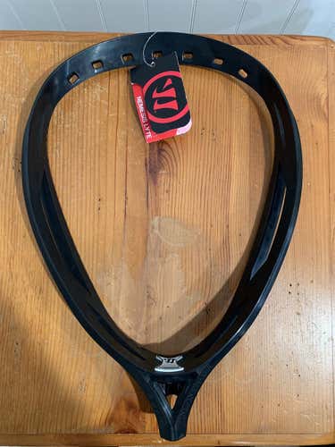 New Unstrung Nemesis Lyte Goalie Head