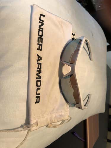 White Youth Youth Under Armour Windup Wrap Youth Sunglasses