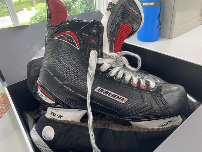 Senior Bauer Hockey Skates Wide Width Size 13- Only Worn 5 Times!!
