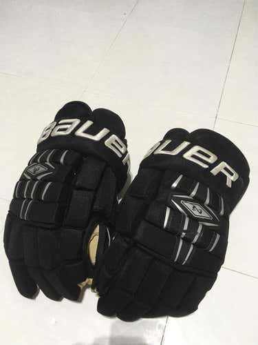 Black Used Bauer Nexus 800 15" Pro Stock Gloves