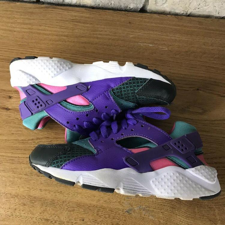 huarache run now