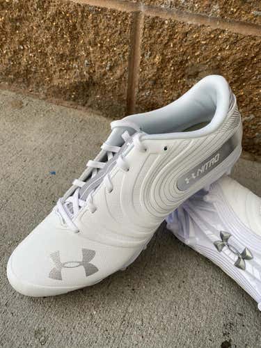 Under Armour Nitro Low MC Size 9.5