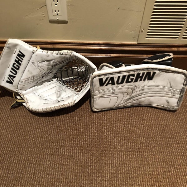 Demo Vaughn Pro V Elite Glove Set