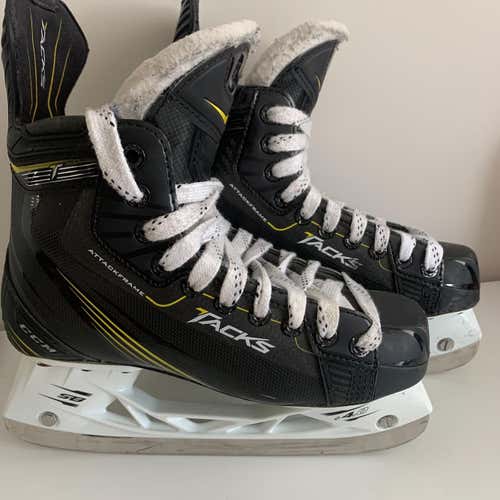 Used CCM Tacks Regular Width Size 4.5 Hockey Skates