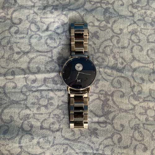 2020 MVMT Watch