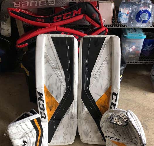 CCM Black/White Used 33+1 Premier Pads