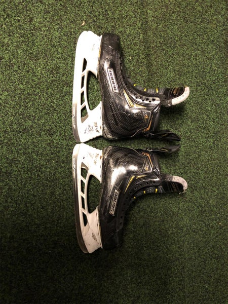 Used Bauer Supreme 2S Pro Regular Width Size 9 Hockey Skates