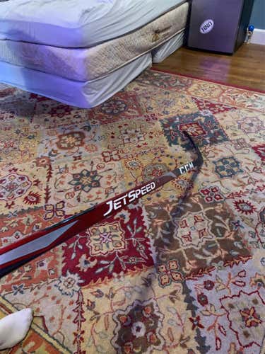 New Right Handed JetSpeed FT2 Mid Pattern  Hockey Stick