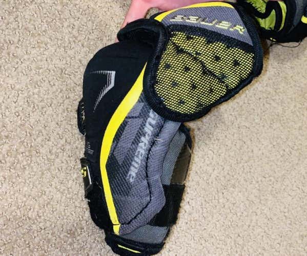 New Large Bauer Supreme 1S  Elbow Pads