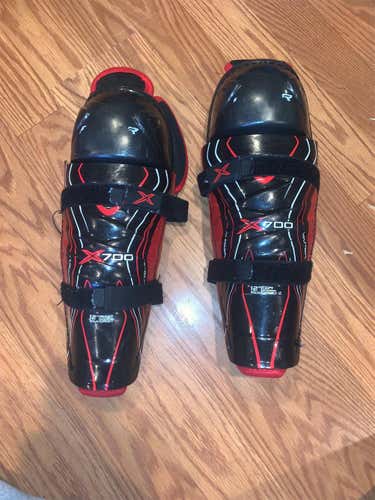 Used Bauer Vapor X700 Shin Pads