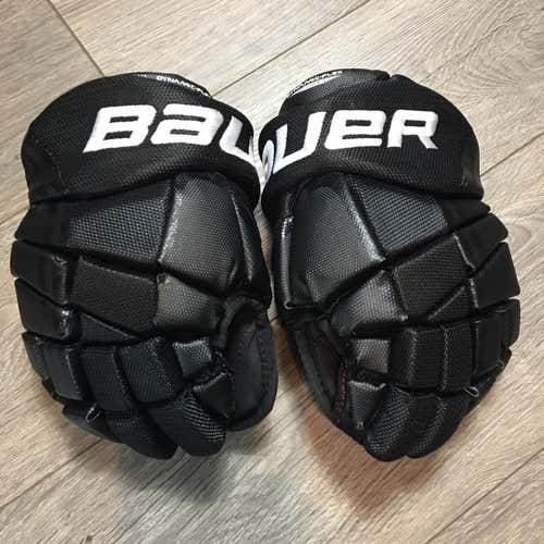 Used Bauer Vapor X5.0 10" Gloves