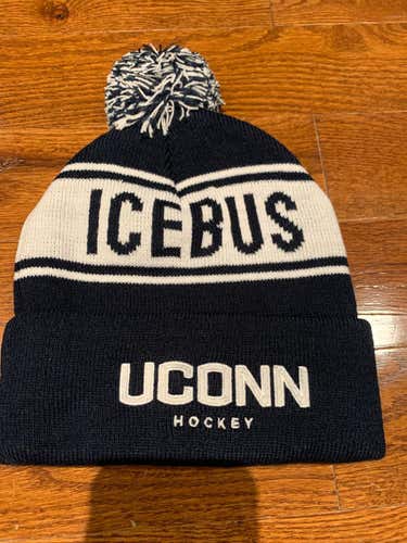 NEW UCONN hat