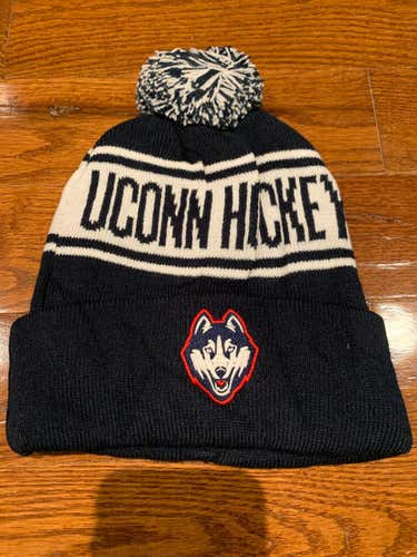 NEW UCONN hat