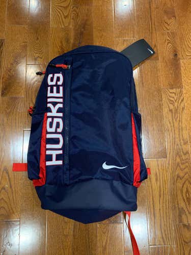 NEW Official team issued UCONN Nike Backpack