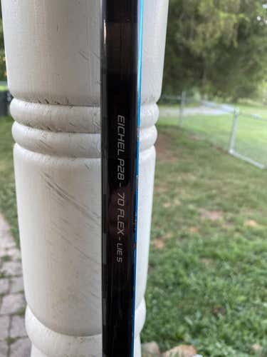Used Senior Bauer Right Handed Nexus 2N Pro Hockey Stick Toe Pattern