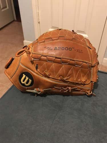 New NWOT Wilson Vintage “The A2000” XLC Baseball Glove