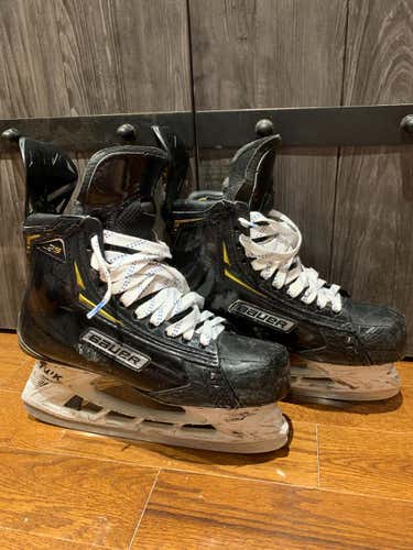 Senior Used Bauer Supreme 2S Pro Hockey Skates Regular Width Pro Stock Size 7D