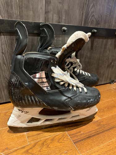 Senior Used True Pro Custom Hockey Skates Size 8D