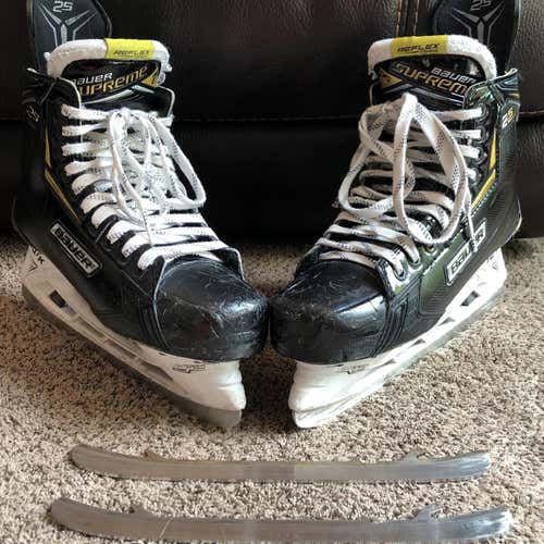 Used Bauer Supreme 2S Regular Width Size 9.5 Hockey Skates