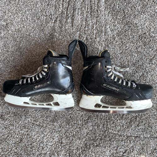 Used Bauer Supreme TotalOne NXG Regular Width  Size 10 Hockey Skates
