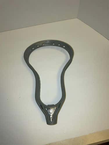 Used Attack & Midfield Unstrung Burn 2 Head