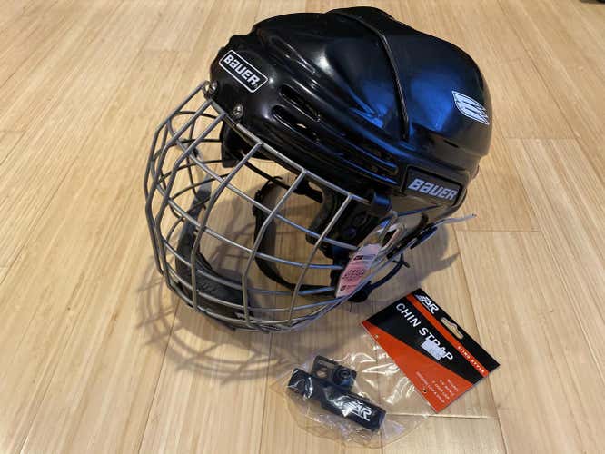 Bauer 5000 Black Helmet + Nike Bauer FM4500 True Vision Cage, Used, Adult Large L