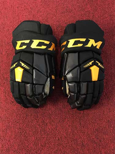 Sarnia Sting CCM HG42 Gloves Size 14 Pro Stock OHL
