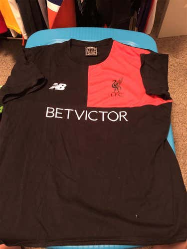 Liverpool Black Men's XL New Balance Shirt