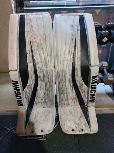 White Used 35 + 2" Vaughn Ventus SLR Pro Carbon Pro Stock Goalie Leg Pads
